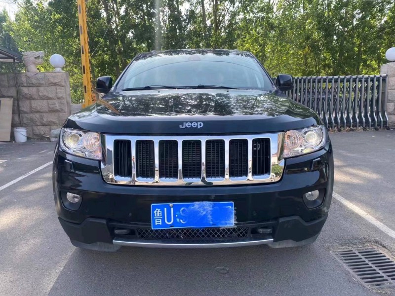 淄博11年Jeep大切诺基1