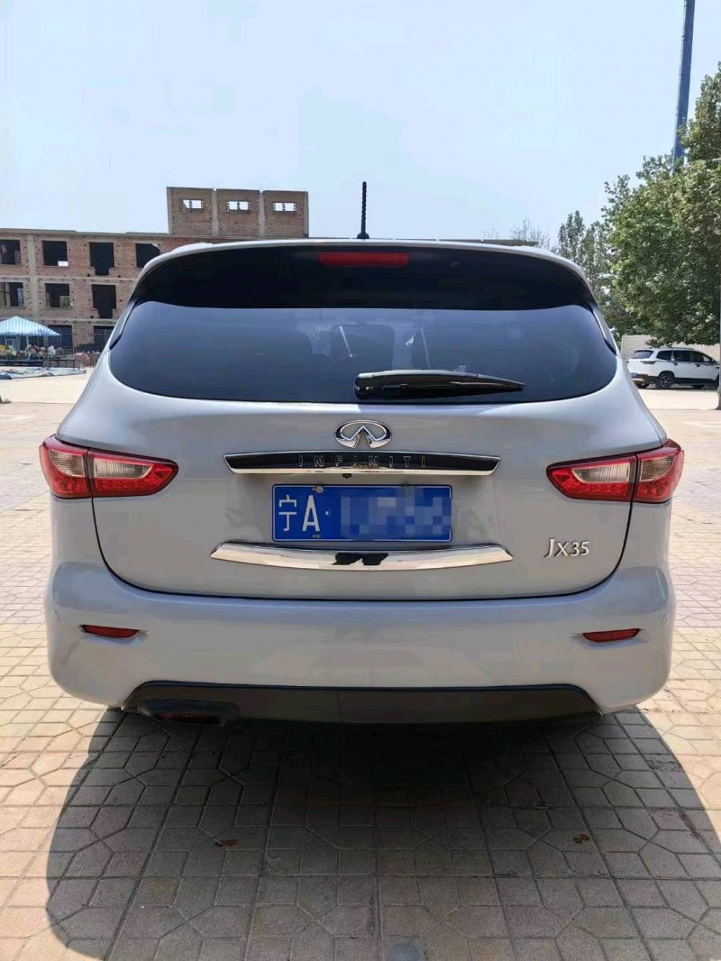 邯郸15年英菲尼迪QX606