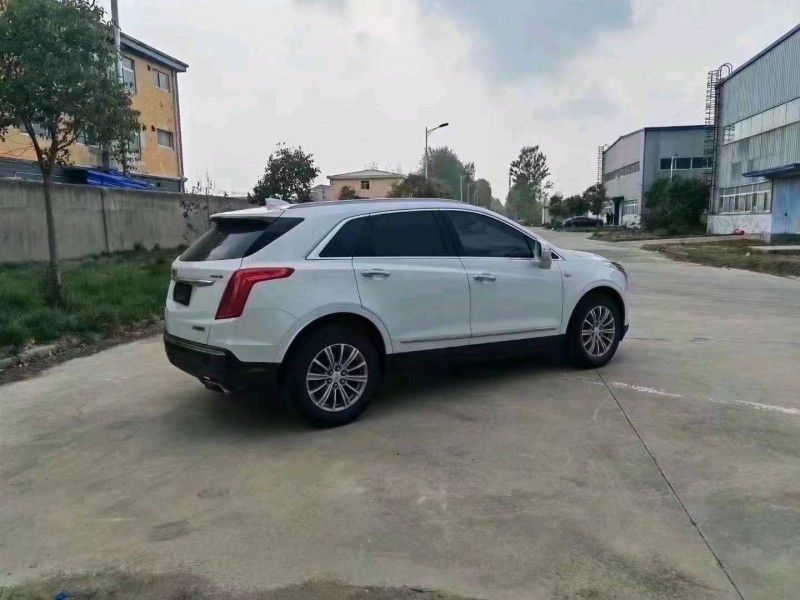 枣庄18年凯迪拉克XT54