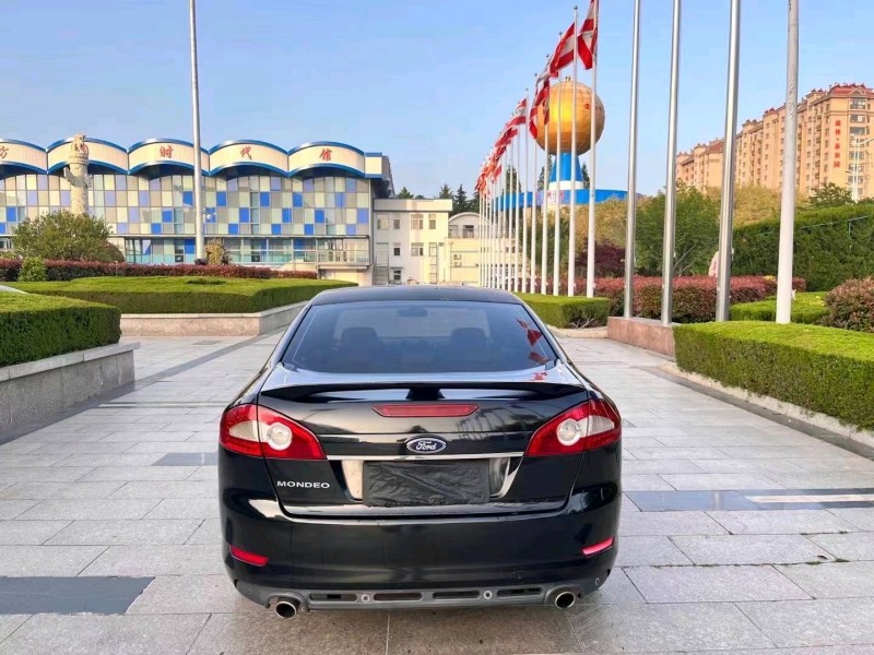 枣庄10年福特蒙迪欧-致胜9