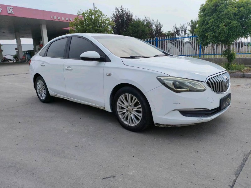 徐州17年别克英朗2