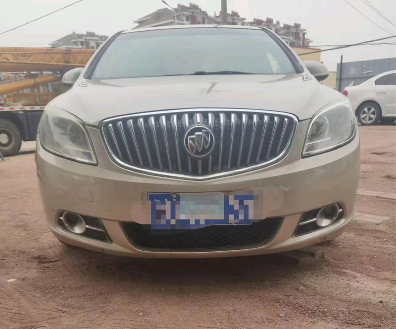 济南15年别克英朗GT1