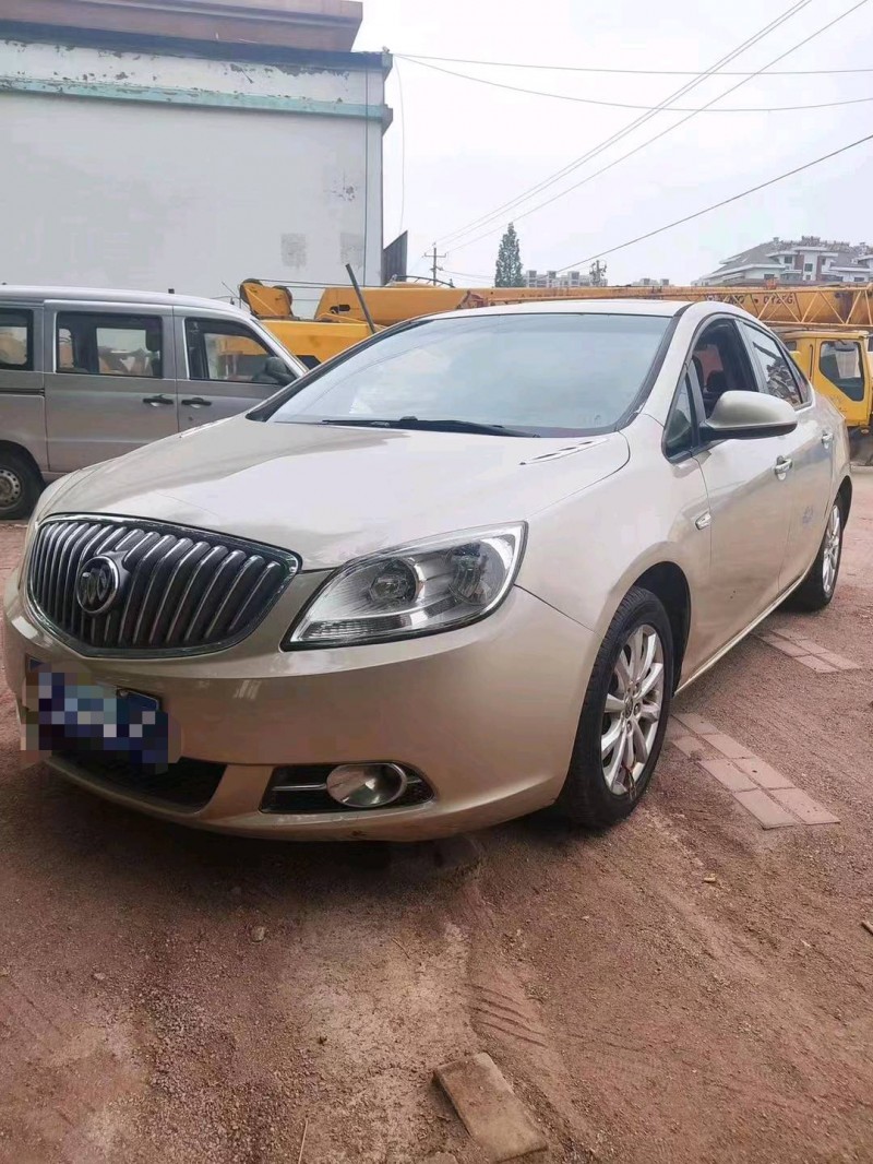 济南15年别克英朗GT2