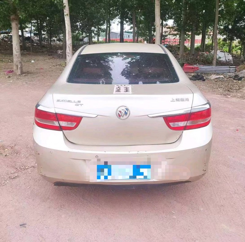 济南15年别克英朗GT9