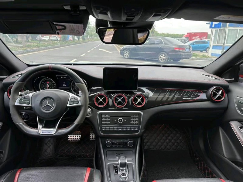 常州16年奔驰AMG3