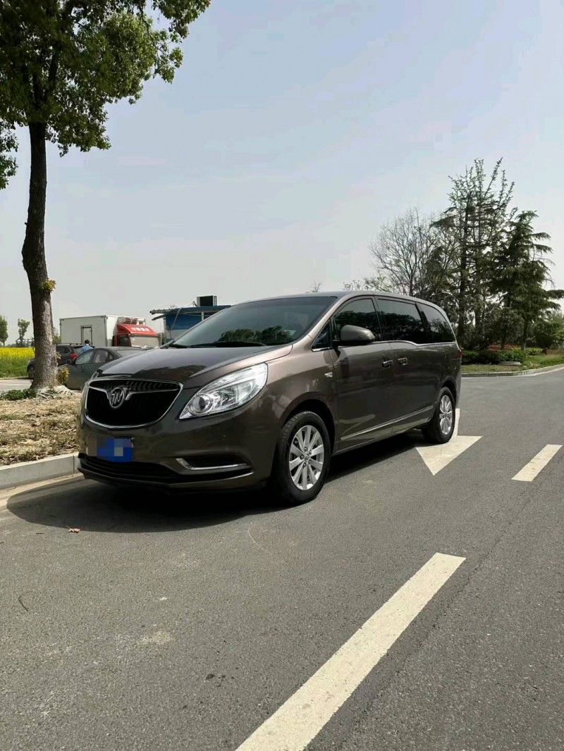 徐州18年别克GL82