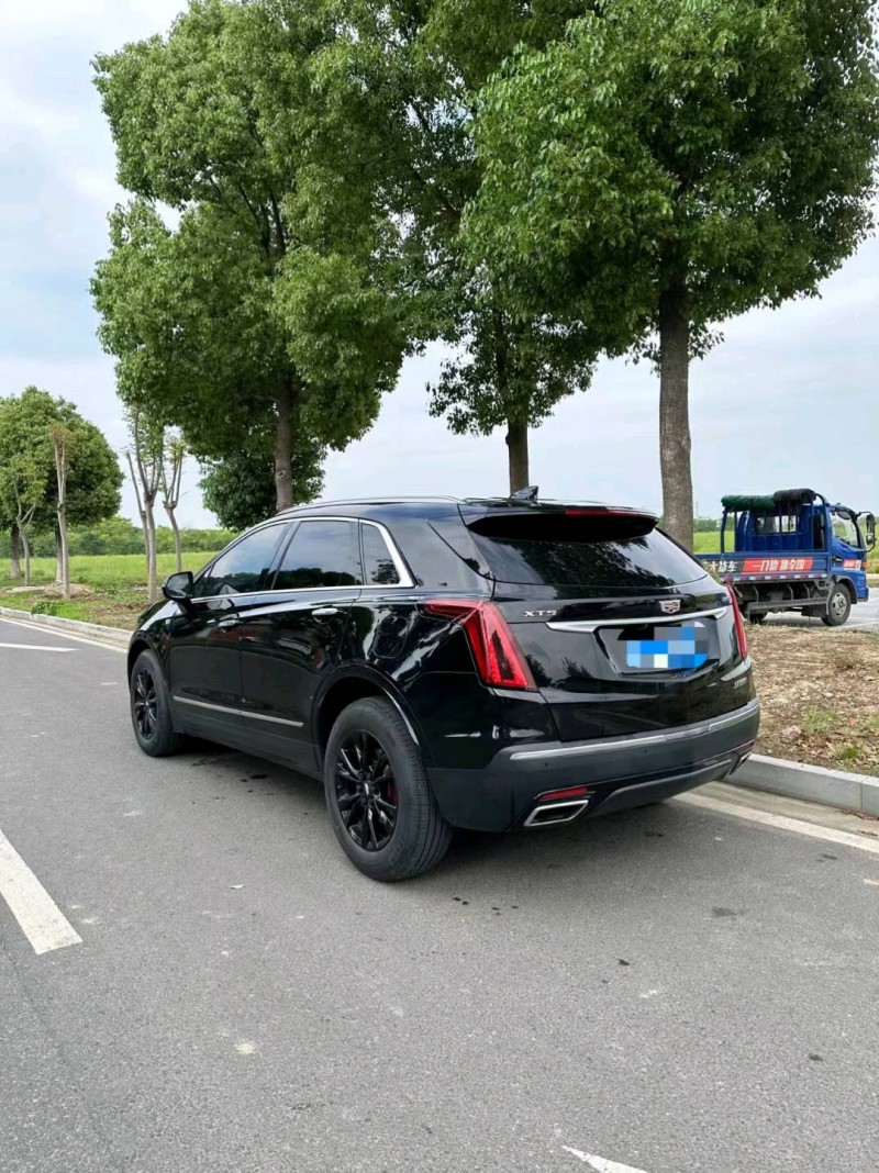 常州20年凯迪拉克XT57
