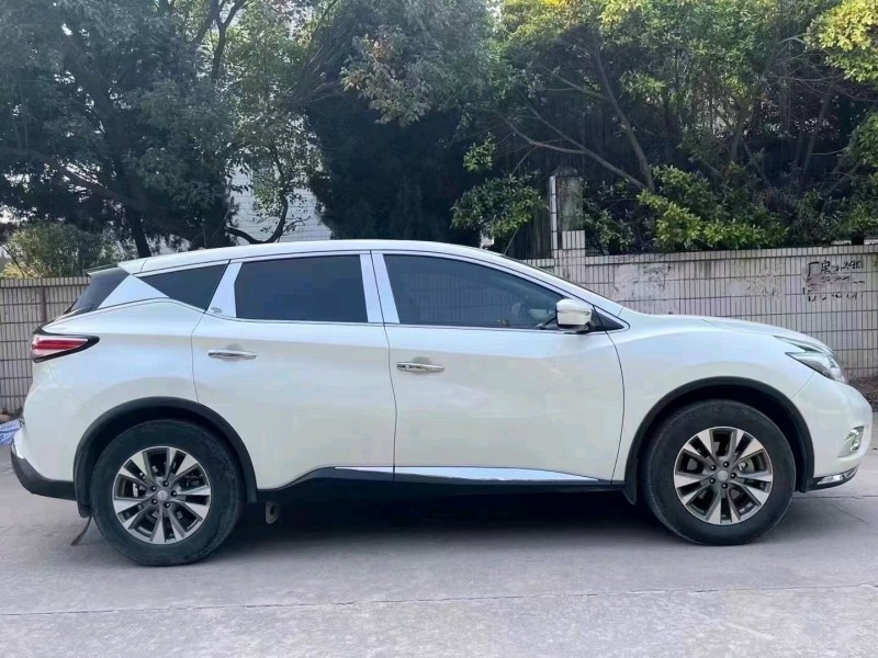 安陽18年日產樓蘭4