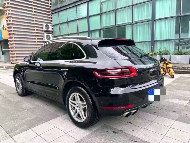 嘉兴15年保时捷Macan8