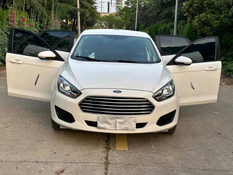 徐州18年福特福睿斯8