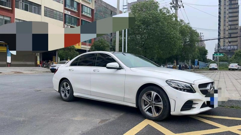 广州19年奔驰C2