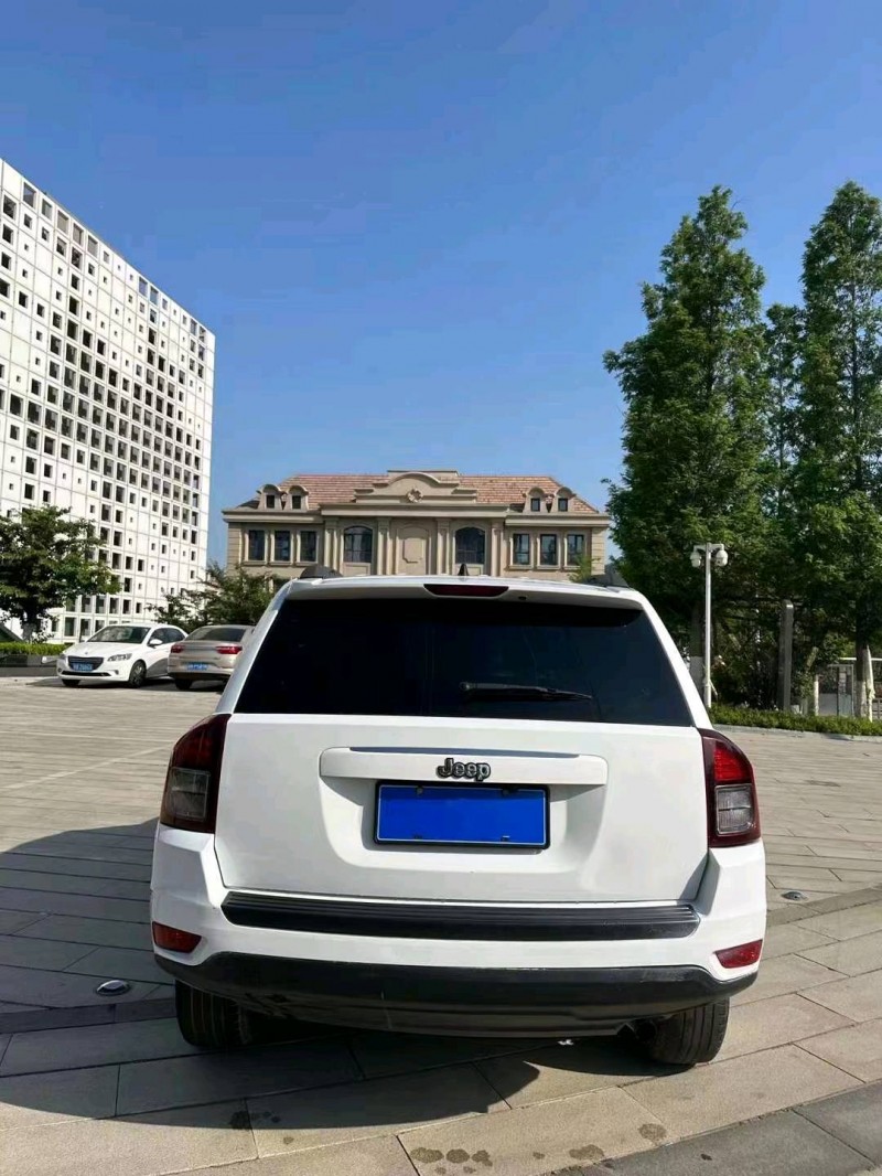 淄博13年Jeep指南者6