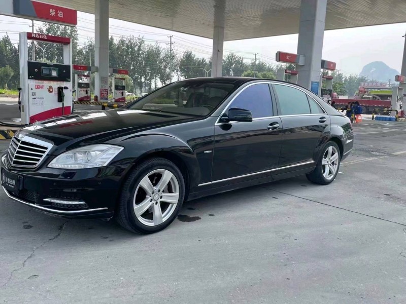 石家庄10年奔驰S2