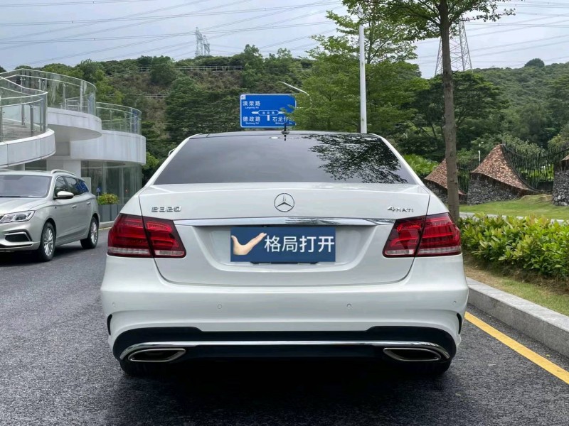 深圳14年奔驰E9