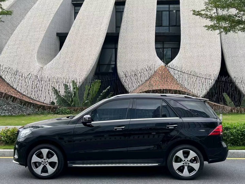 深圳18年奔驰GLE4