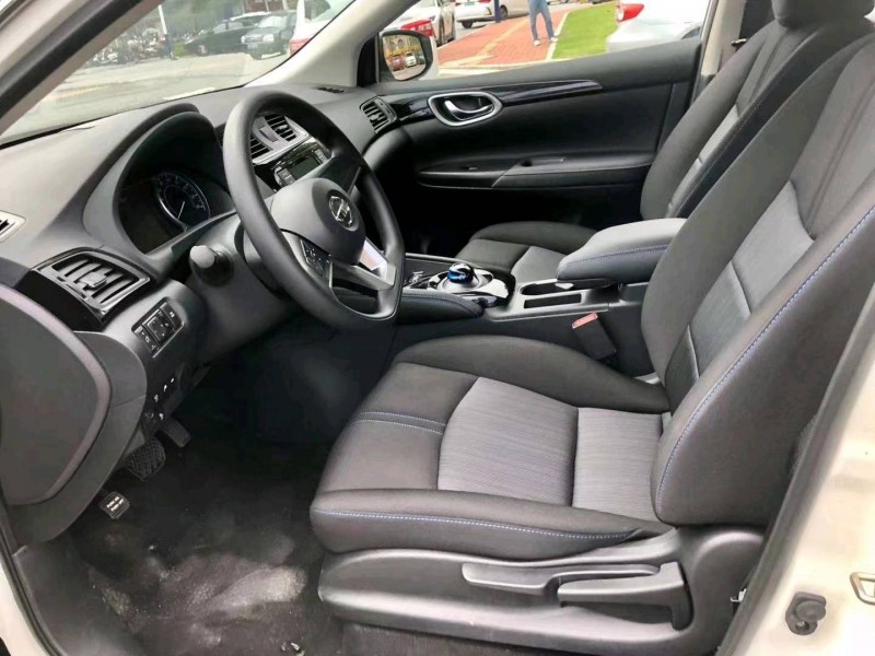 济南20年日产轩逸3