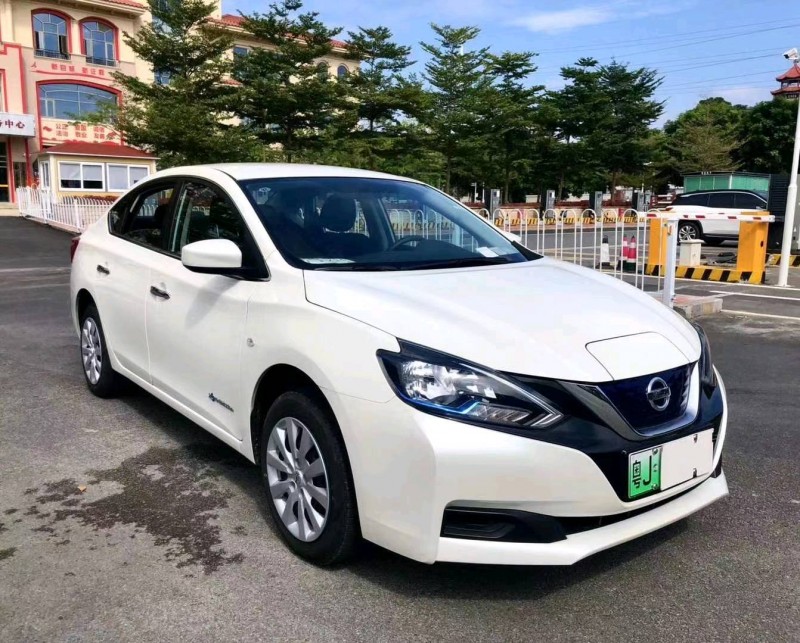 济南20年日产轩逸2