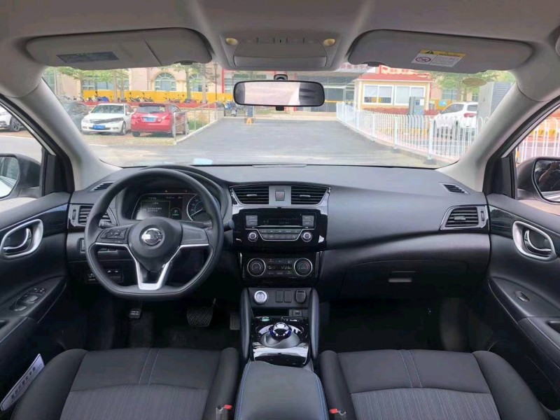 济南20年日产轩逸5