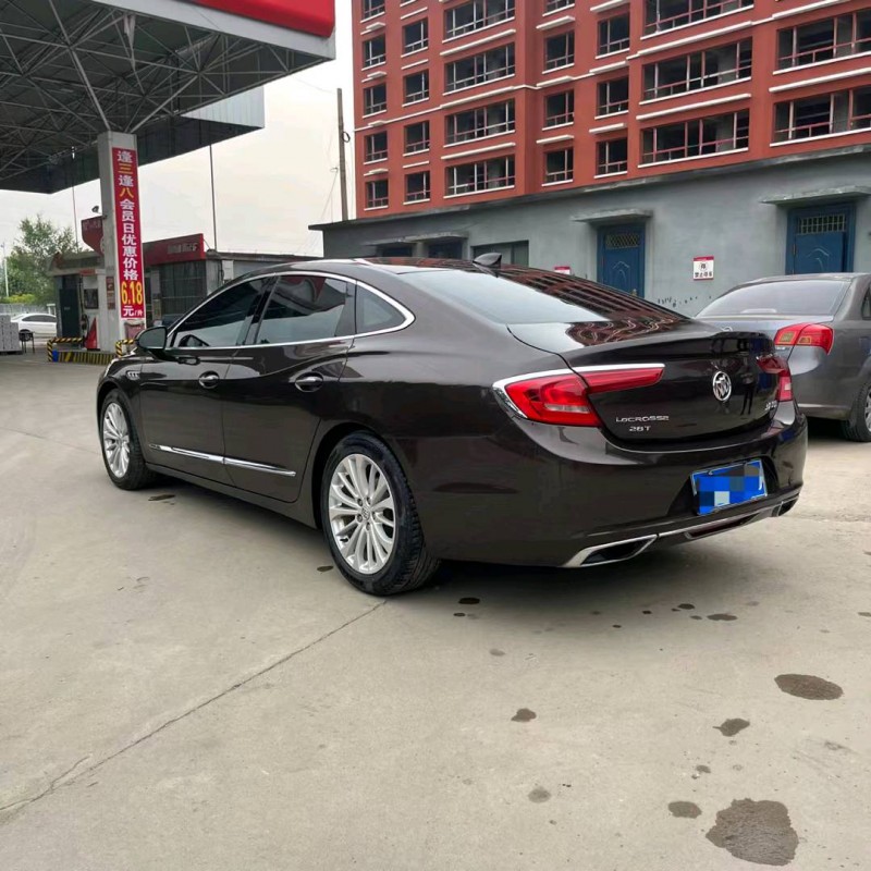 枣庄17年别克君越5