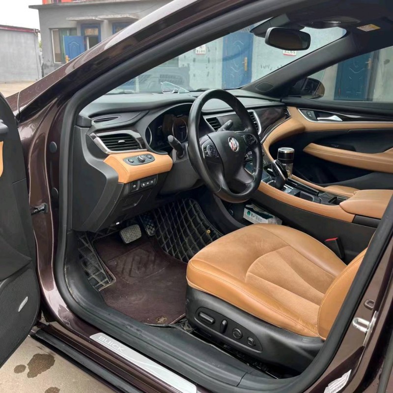 枣庄17年别克君越4