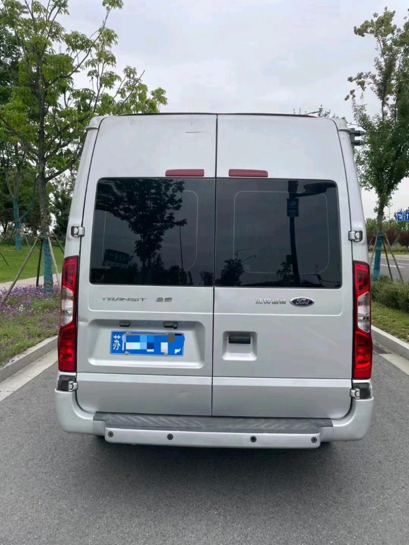 苏州19年福特全顺9