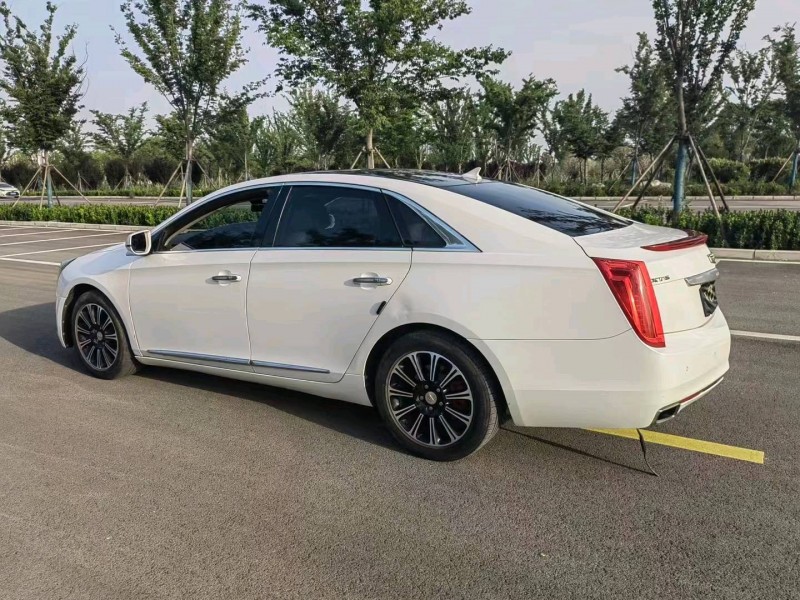 徐州15年凯迪拉克XTS8