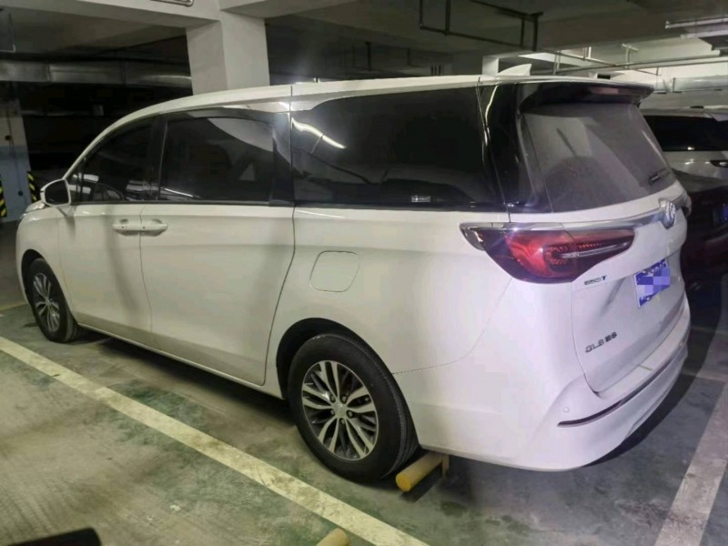 淮南22年别克GL83