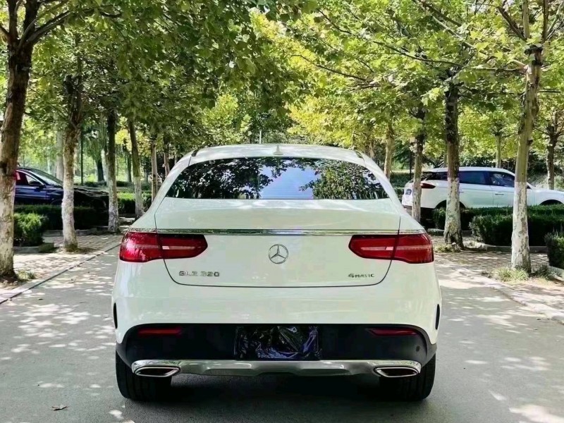 聊城18年奔驰GLE9