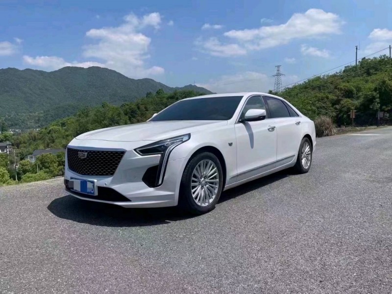 嘉兴20年凯迪拉克CT62