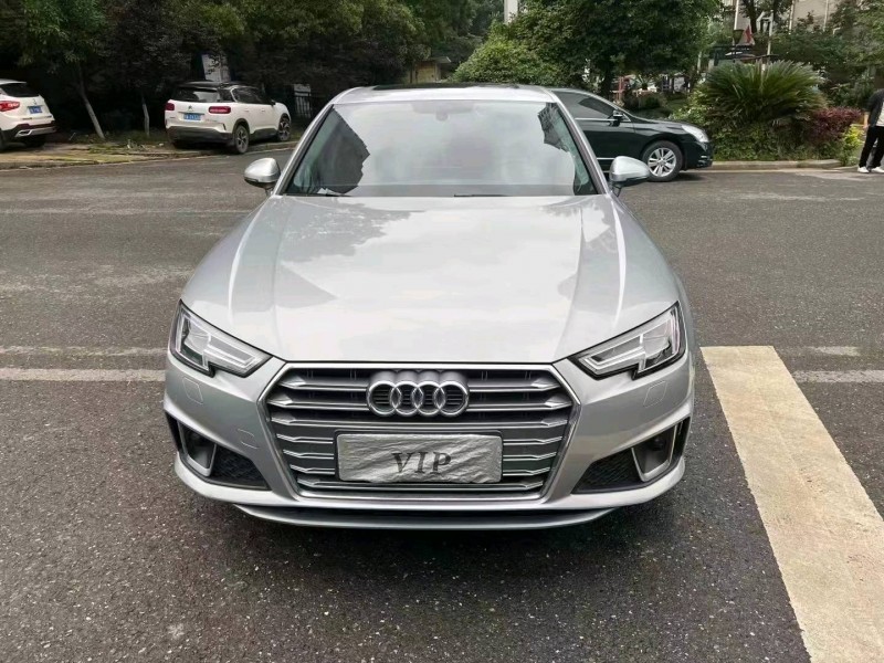 宜昌19年奥迪A4L1