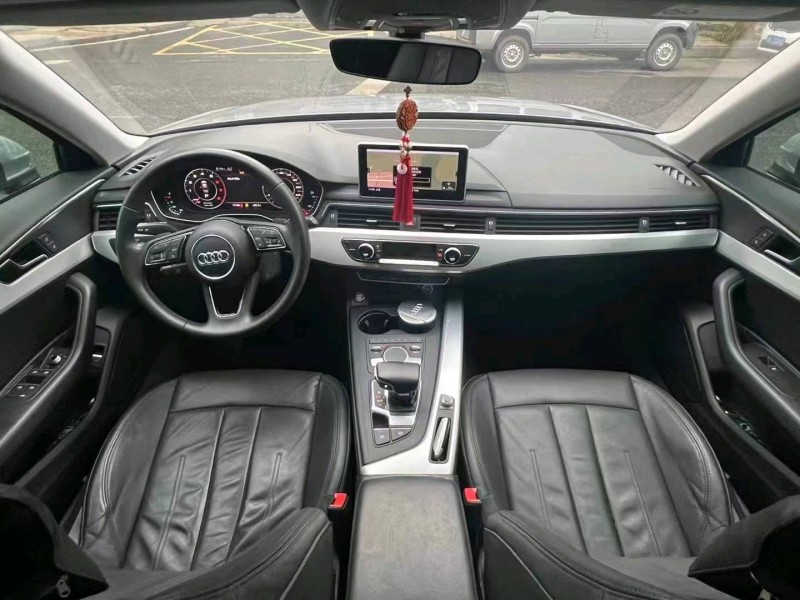 宜昌19年奥迪A4L5