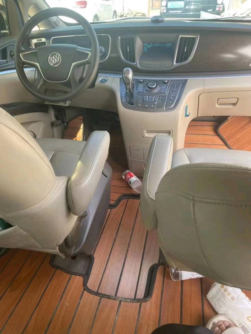 济宁13年别克GL87