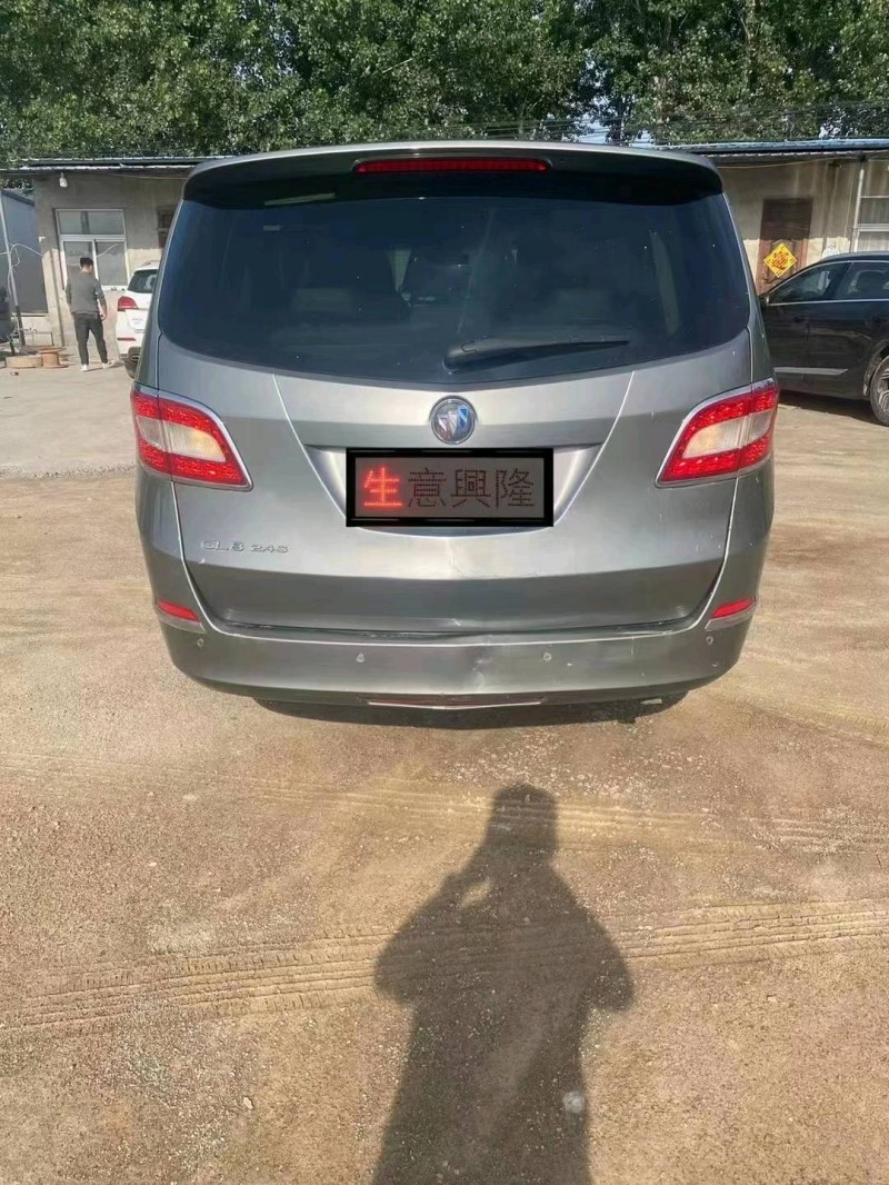 济宁13年别克GL89