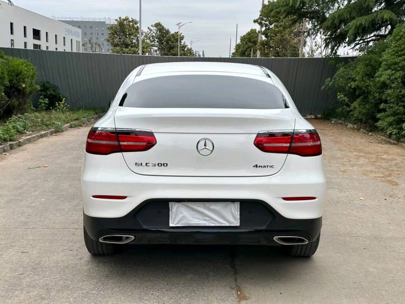 徐州19年奔驰GLC9