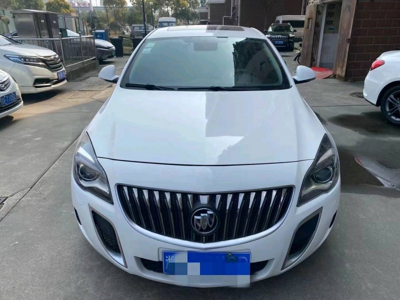 广州13年别克君威1