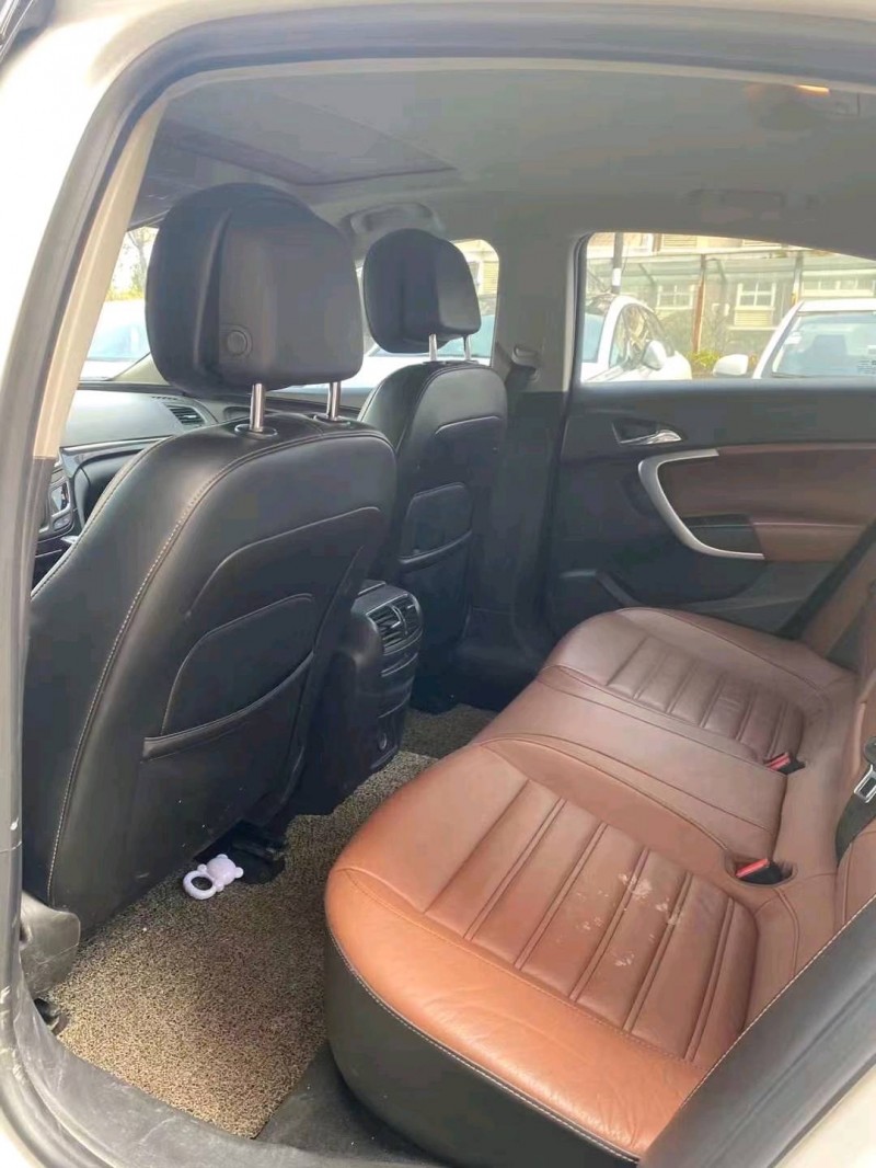 广州13年别克君威8