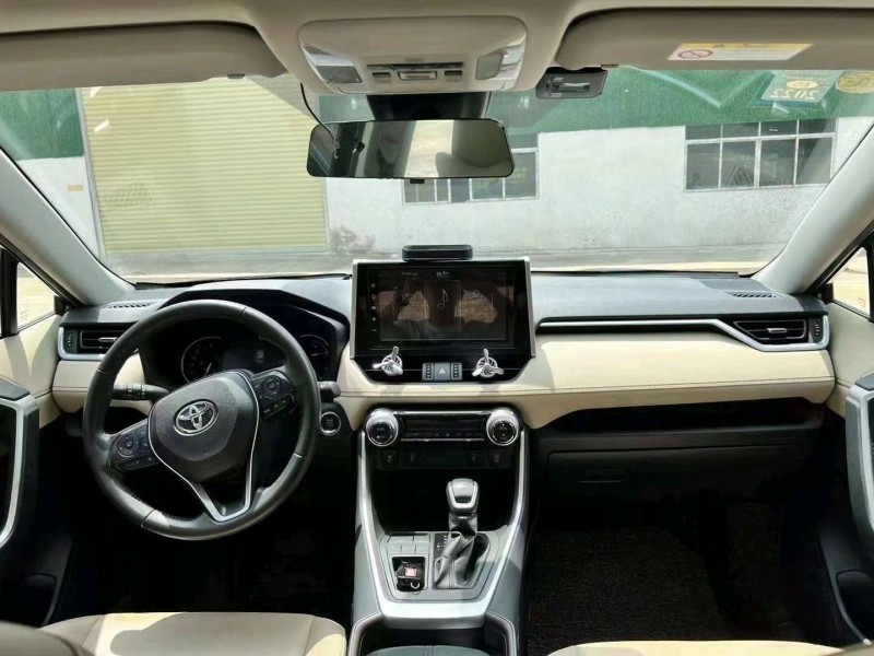珠海20年丰田RAV4荣放2