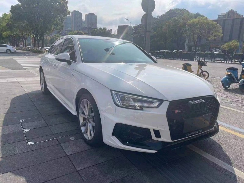 嘉兴19年奥迪A4L3