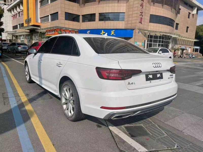 嘉兴19年奥迪A4L7