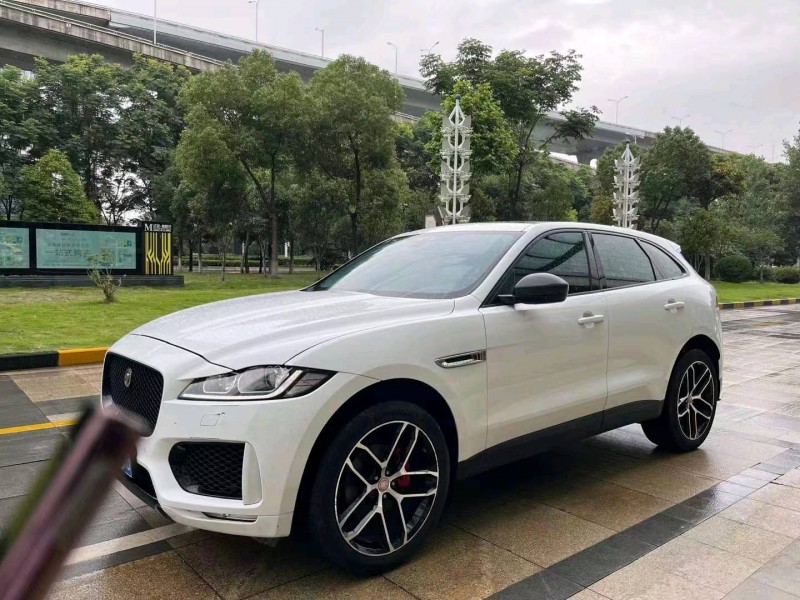 宜昌17年捷豹F-PACE9