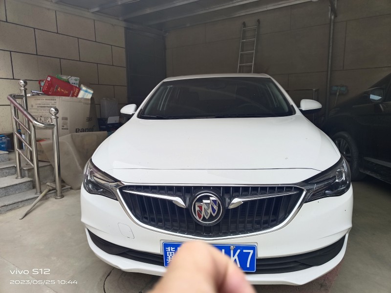 廊坊22年别克英朗1