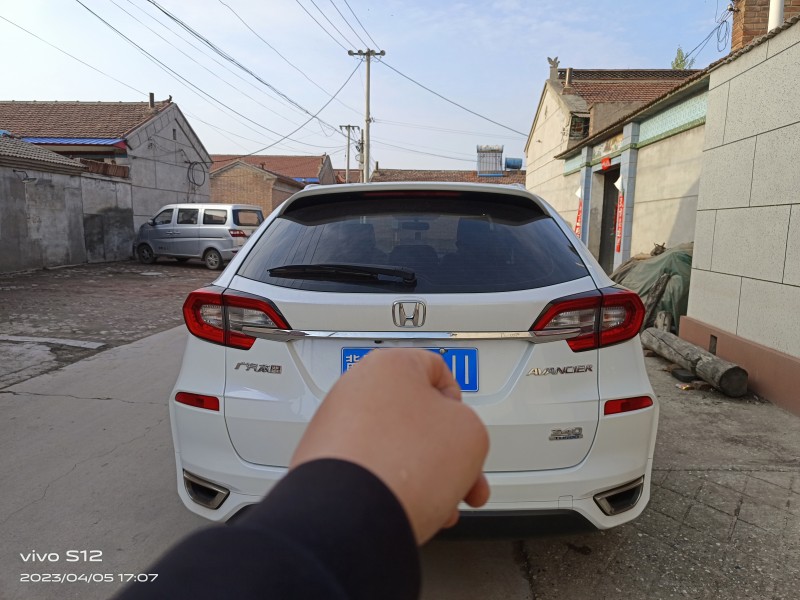 廊坊17年本田冠道4