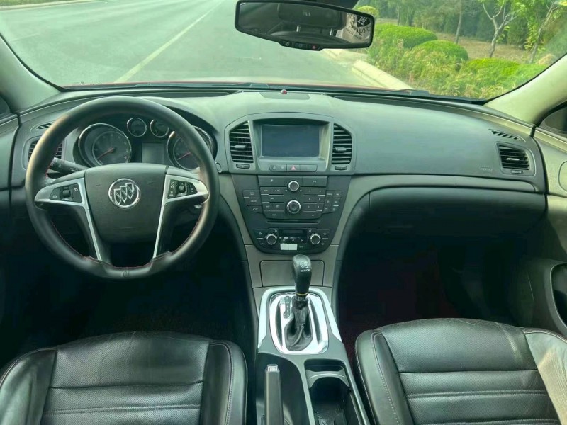 枣庄11年别克君威5