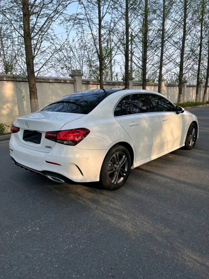 徐州21年奔驰A8
