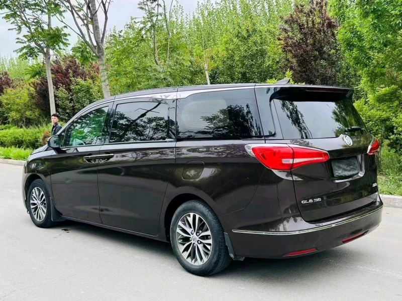 枣庄17年别克GL84