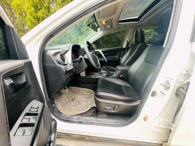 枣庄18年丰田RAV46