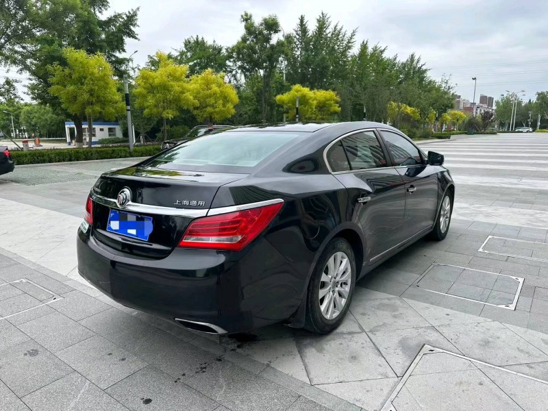 廊坊15年别克君越3