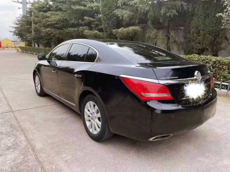 济南15年别克君越4