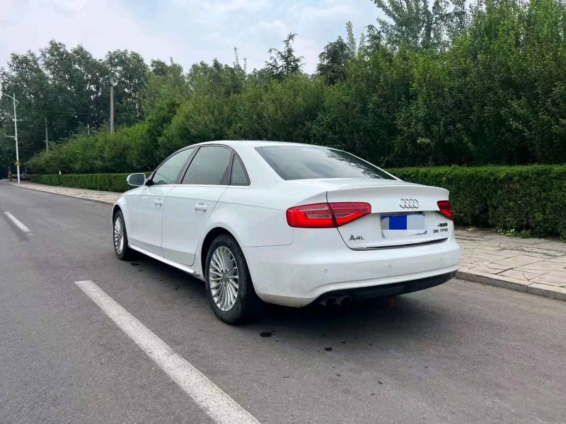 枣庄13年奥迪A4L7