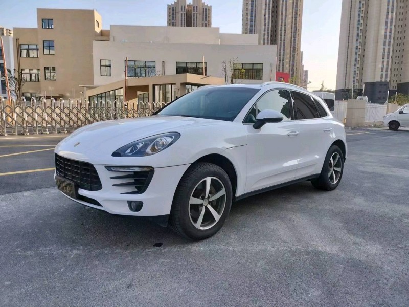 苏州15年保时捷Macan3